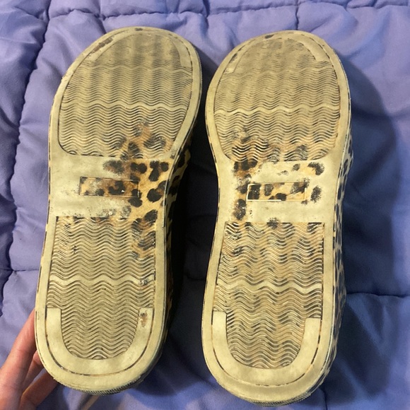 Very G cheetah slip on sneakers - Picture 3 of 4